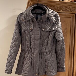 Vince Camuto Quilted Utility Jacket - Taupe
With removable hood